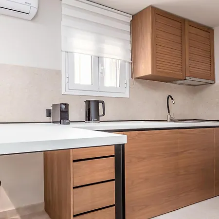 Almyra Luxury Living * Kanálion