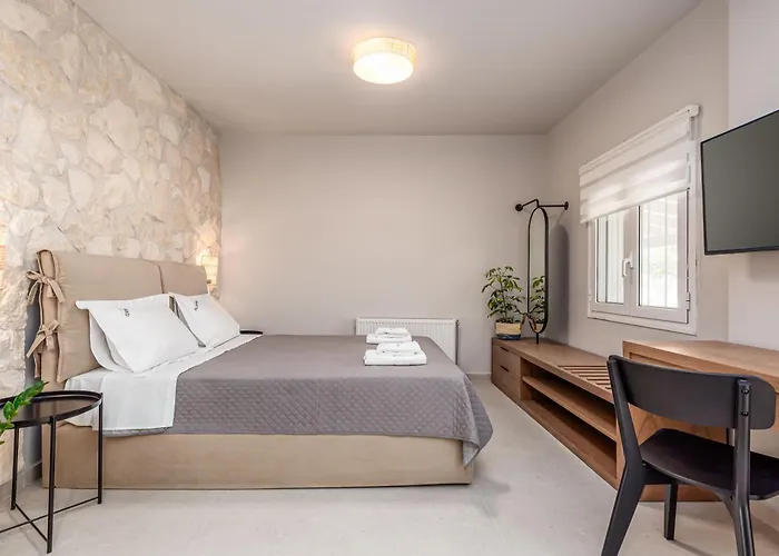 Almyra Luxury Living